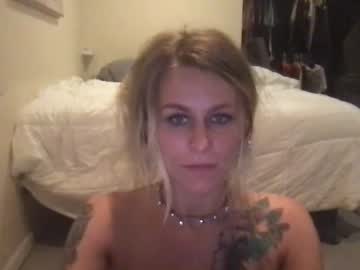 couple Cam Whores Swallowing Loads Of Cum On Cam & Masturbating with hard2squirt