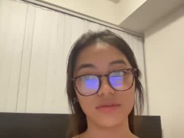 girl Cam Whores Swallowing Loads Of Cum On Cam & Masturbating with lisamanilaaa