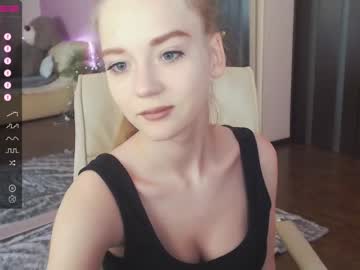 girl Cam Whores Swallowing Loads Of Cum On Cam & Masturbating with nikole_shinebaby
