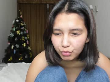 girl Cam Whores Swallowing Loads Of Cum On Cam & Masturbating with cyanchan