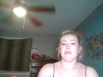 girl Cam Whores Swallowing Loads Of Cum On Cam & Masturbating with daisyblaze444