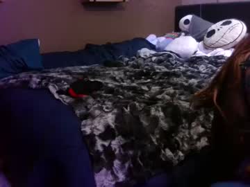 couple Cam Whores Swallowing Loads Of Cum On Cam & Masturbating with yeti1997