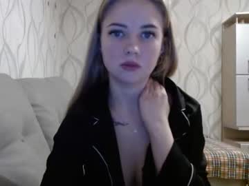 girl Cam Whores Swallowing Loads Of Cum On Cam & Masturbating with jinniesi